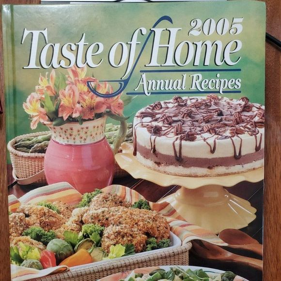 Taste Of Home Other - 2005 Taste of Home Annual Recipes (Hardcover)